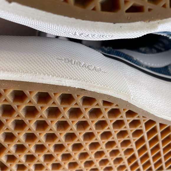 NIB VANS Sk8-Hi x SUPREME Blue Hole Punch Denim 2020 Size 9.5 - Picture 14 of 16